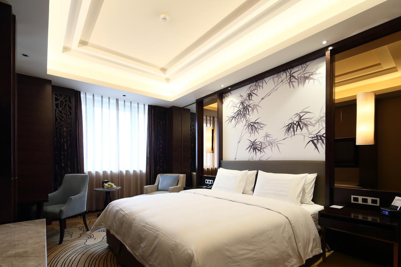 Jinan Luxury Blue Horizon Hotel المظهر الخارجي الصورة