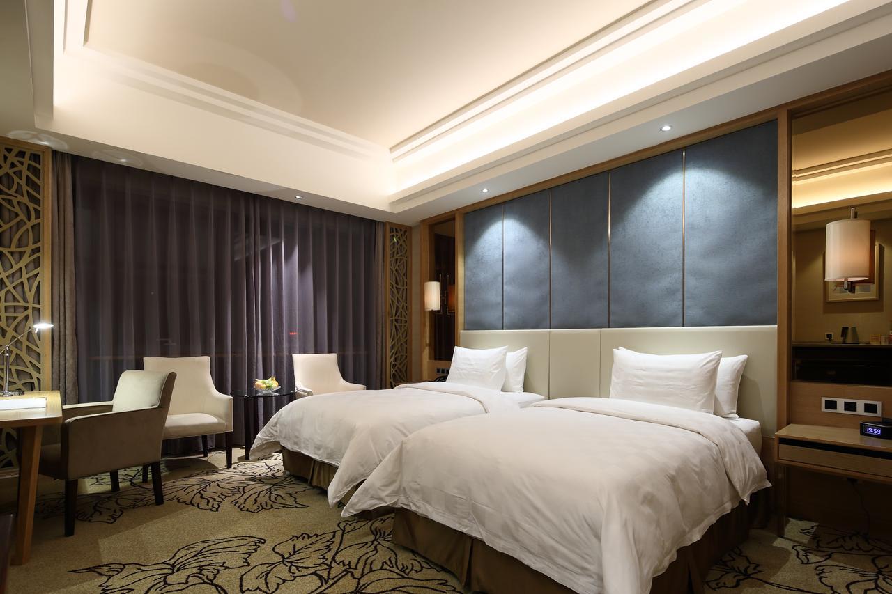Jinan Luxury Blue Horizon Hotel المظهر الخارجي الصورة