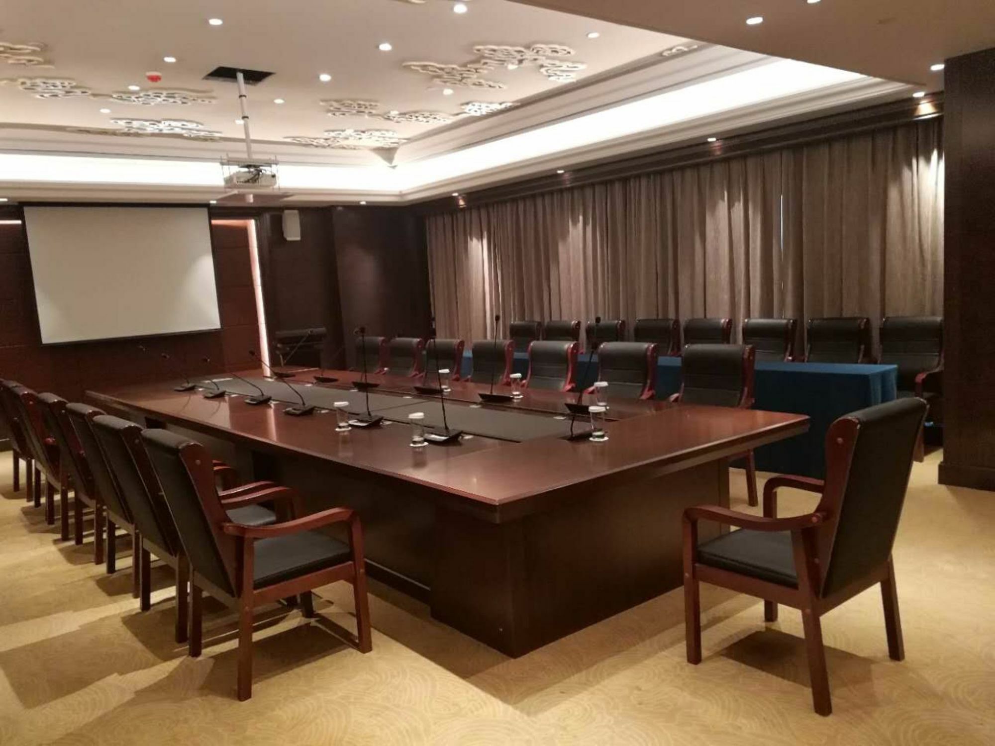 Jinan Luxury Blue Horizon Hotel المظهر الخارجي الصورة